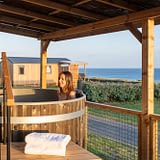 Les Terrasses de Kersiny - Camping vue mer Bretagne - Location avec spa privatif