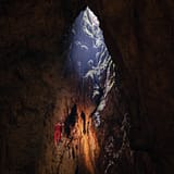 Ardèche - Grotte de l\'Aven d\'Orgnac - Ouverture naturelle sur l\'extérieur de la Grotte
