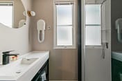 Camping Arc en Ciel - Locations - Cottage Calys - Salle de bain
