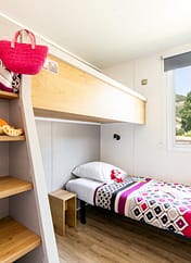 La Plage Fleurie campsite - Rentals - Cottage Livia Premium - 4 persons - 2 bedrooms - Children’s bedroom