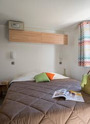 Plage Fleurie campsite - Holiday rentals - Cottage Orion - 6 persons - 3 bedrooms - Master bedroom