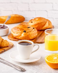 Sir&egrave;ne Holidays - Sir&egrave;ne Events - Petit-d&eacute;jeuner