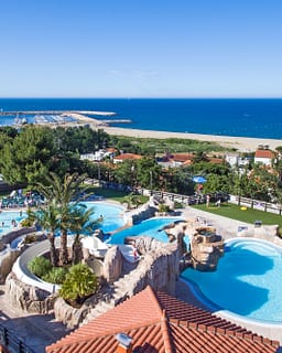 Camping le Bois de Valmarie - Vue a&eacute;rienne du parc aquatique
