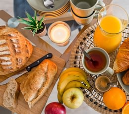 Les Terrasses de Kersiny - La restauration - Panier petit-dejeuner pour les hébergements premium