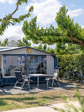 Amfora campsite - Accommodation - Pitches of 90m² and over