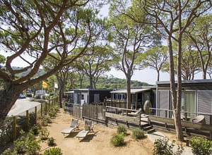 Campeggio Les Tournels: Cottage 8 persone L'Oustaloun - Vista aerea dell’alloggio