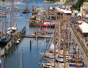 Les Terrasses de Kersiny - Fête maritimes de Douarnenez - Bateaux dans le port de plaisance durant la fête maritime