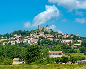 Campeggio Les Tournels: Scoperta dei borghi del Golfo di Saint-Tropez - Borgo di Grimaud