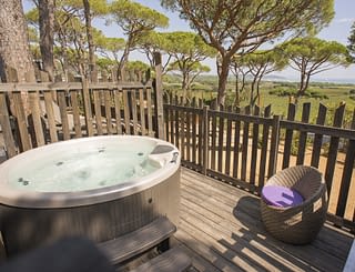 Kemping Les Tournels: domek dla 8 osób L'Oustaloun – prywatne spa