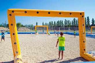 Camping la Sir&egrave;ne - Activit&eacute;s et animations - Terrain de Beach Football