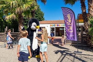 Camping la Sir&egrave;ne - Clubs enfants et adolescents - Entr&eacute;e du Club enfant