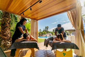 Camping la Sir&egrave;ne - Activit&eacute;s et animations - Massage