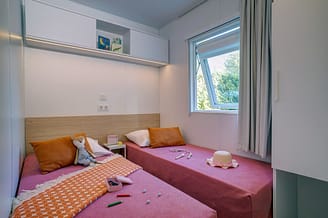 Camping la Sir&egrave;ne - H&eacute;bergements - Cottage 3 - 6 personnes - 3 chambres - Chambre enfants