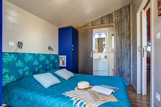 Camping Le Brasilia, Chalet les Marquises, master suite