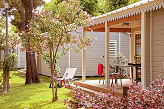 Campingplatz Le Brasilia, Chalet les Ti Kreol, Terrasse