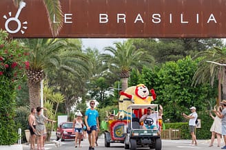 Camping Le Brasilia, animation pour enfants, parade