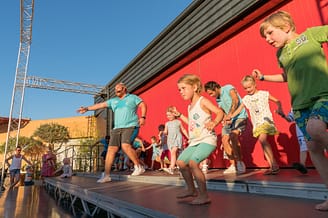 Camping Le Brasilia, animation et soirées, le mini-show