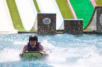 Camping la Sirène - Activités et animations - Parc aquatique de toboggans à glisse  \"Drop-in\"