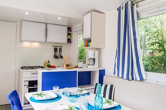 La Sirène campsite - Accommodation - Sirène 2 - 4 persons - 2 bedrooms - Kitchen
