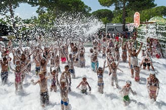 The Pingouins Campsite - Activities and Entertainment - Foam party