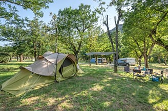 Camping Arc en Ciel - Emplacement pour les tentes