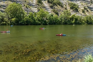 Arc en Ciel Campsite - Activities - Canoeing and Kayaking on the Ard&egrave;che