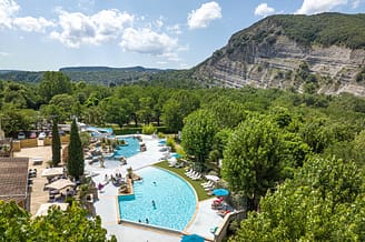 Camping Arc en Ciel - Espace aquatique - Vue a&eacute;rienne