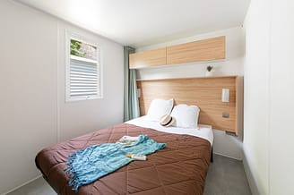 La Plage Fleurie campsite - Rentals - Moorea Cottage - 4 persons - 2 bedrooms - Master bedroom