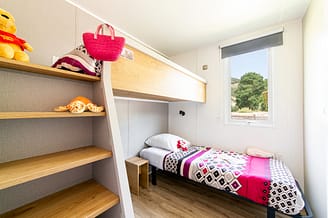 La Plage Fleurie campsite - Rentals - Cottage Livia Premium - 4 persons - 2 bedrooms - Children’s bedroom