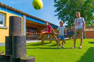 Camping La Plage Fleurie - Kinderclub - Spelende kinderen