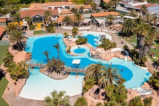 Camping la Sir&egrave;ne - Vue a&eacute;rienne du parc aquatique