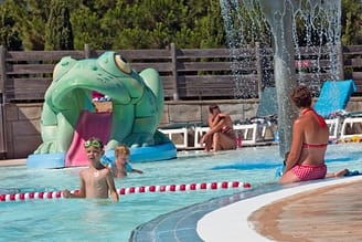Camping Le Bois de Valmarie - Espace aquatique - Pataugeoire pour les enfants