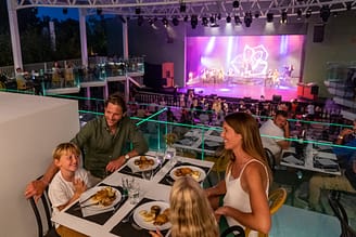 Camping la Sirène - Avonden en voorstellingen - Sirène Arena - dinervoorstelling