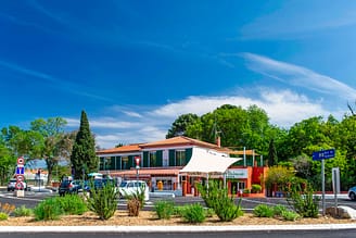Camping le Bois de Valmarie - Entrée et réception du camping Le Bois de Valmarie