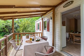 Camping Arc en Ciel - Rentals - Java Cottage - Terrace
