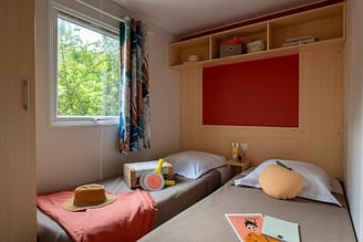 Camping Arc en Ciel - Rentals - Java Cottage - Children\'s Bedroom