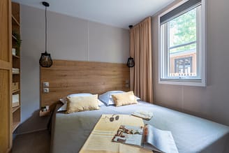 Camping Arc en Ciel - Rentals - Cosy Cottage - Master Bedroom