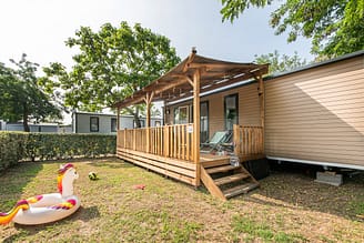 Camping La Plage Fleurie - Accomodaties - Cottage Cosy - 6 personen - 3 slaapkamers - Buitenkant