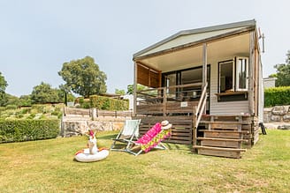 Camping La Plage Fleurie - Accomodaties - Cottage Livia Premium - 4 personen - 2 slaapkamers - Buitenkant 