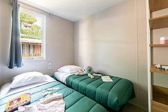 Camping La Plage Fleurie - Accomodaties - Cottage Cosy - 6 personen - 3 Slaapkamers - Kinderkamer