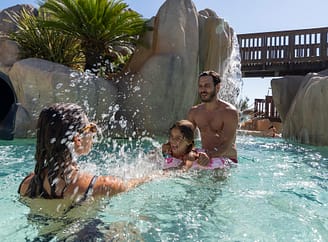 Camping Le Brasilia, parc aquatique, famille, baignade