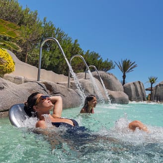 Camping Le Brasilia, parc aquatique l\'Archipel,