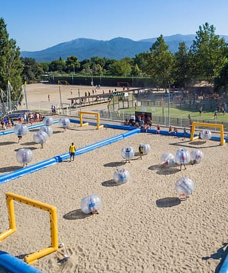 Camping la Sir&egrave;ne - Clubs enfants et adolescents - Vue a&eacute;rienne Bubble foot