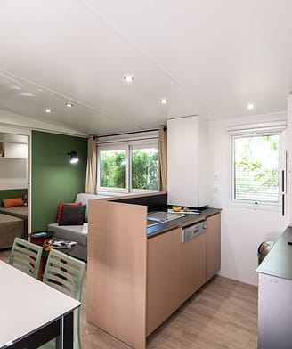 Camping la Sir&egrave;ne - H&eacute;bergements - Sir&egrave;ne 3 Confort- 6 personnes - 3 chambres - Cuisine
