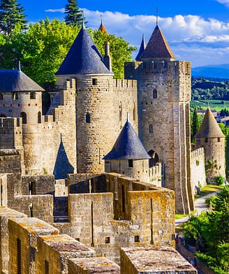 Carcassonne - le plus grand château médiéval et ville fortifiée d\'Europe