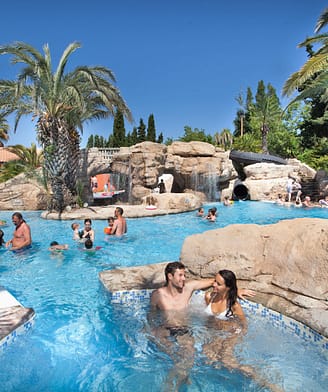Camping l\'Hippocampe - Parc aquatique - Vacancier dans l\'espace aquatique