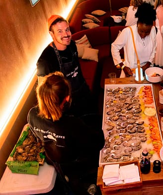 Sirène Holidays - Sirène Events - Catering con degustación de ostras