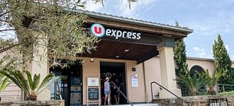 Campeggio Les Tournels: Servizi - Ingresso del supermercato