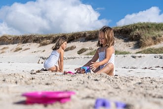 Les Terrasses de Kersiny - Der weiße Sandstrand - Ein Strand für die Familie