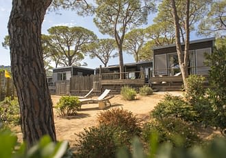 Camping les Tournels : Cottage 8 personnes L'Oustaloun - Vue générale du logement